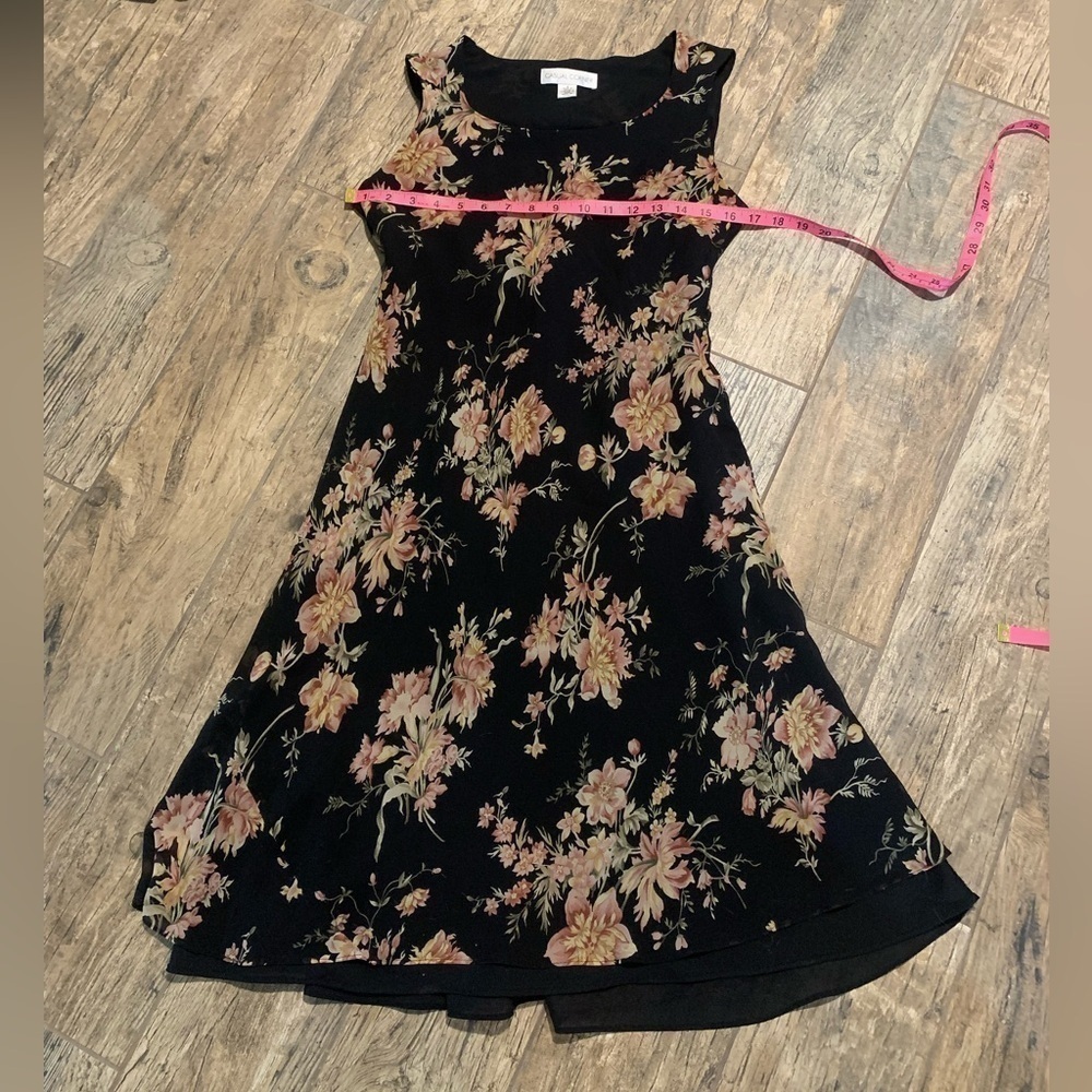 Women’s Casual Corner black floral Y2K maxi dress - Picture 5 of 6